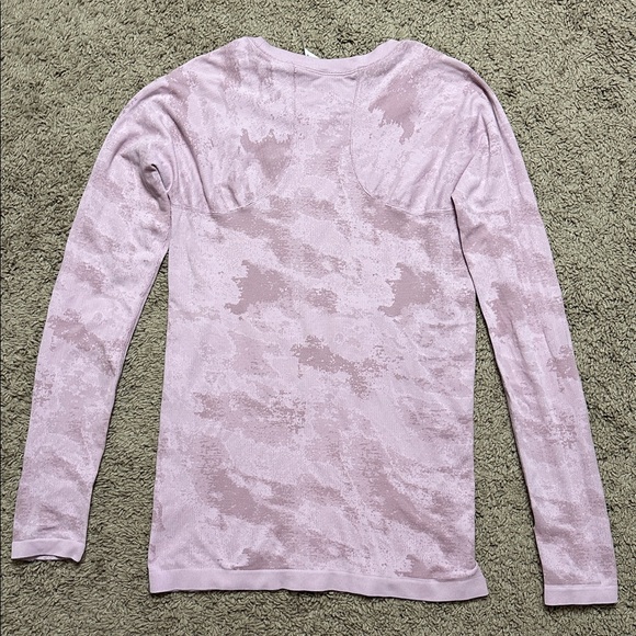Athleta Momentum Camo Long Sleeve Top - Delicate Pink - Picture 8 of 10